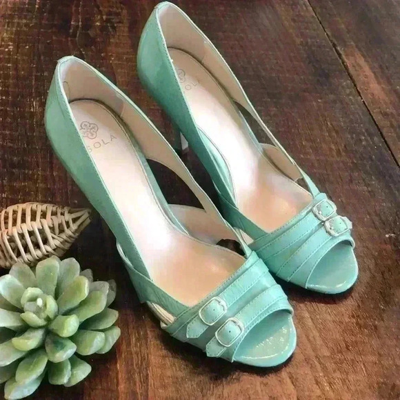 ISOLA | Mint Green Patent Leather Open Toe Heels - Picture 1 of 8